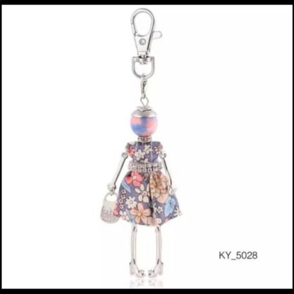 🔥🔥SALE🔥🔥FASHION Friends Clips - Picture 6 of 10